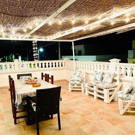 Relax House